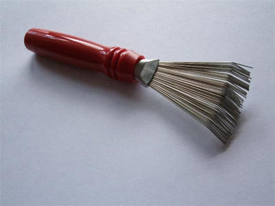 钢丝刷